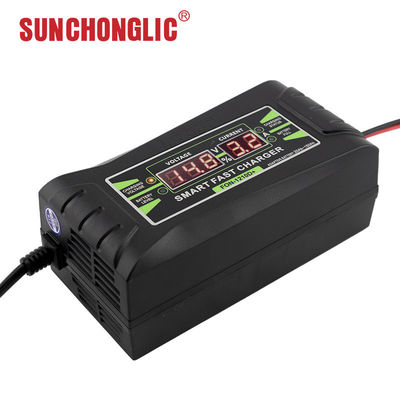 Buen precio Cargador de baterías de plomo ácido 12V 10A con carga en tres etapas y entrada de 150V-250V para baterías AGM GEL en línea