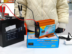 Smart 12V 20A 20 amp display lead acid battery charger